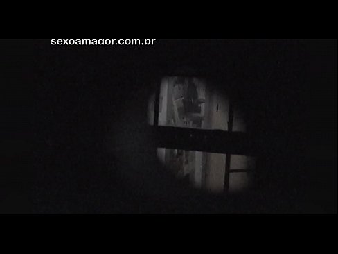 ❤️ Blondie được bí mật quay video bởi một voyeur hàng xóm ẩn sau những viên gạch rỗng ❤❌  Siêu quan hệ tình dục  tại chúng tôi
